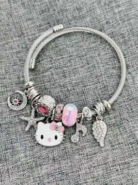 Pink Hello Kitty Bracelet cute